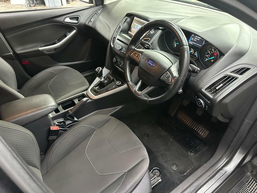 Ford Focus Zetec Grey #21