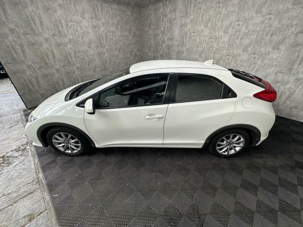 Honda Civic Hatchback Green #16