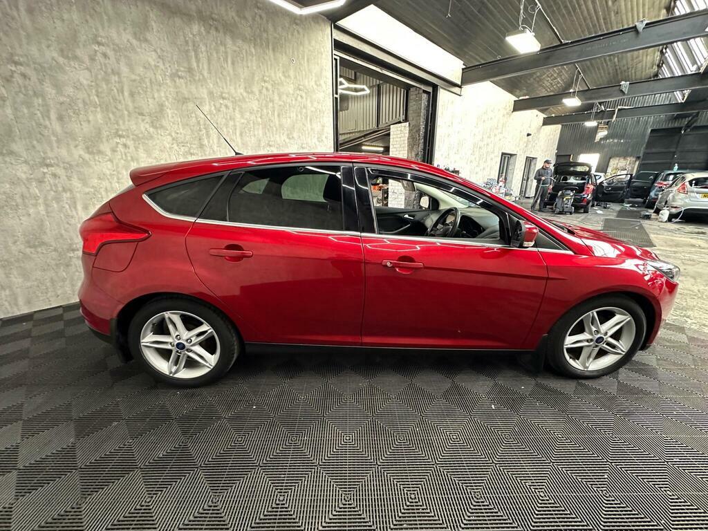 Ford Focus 1.0T Ecoboost Zetec Euro 6 S S Red #6