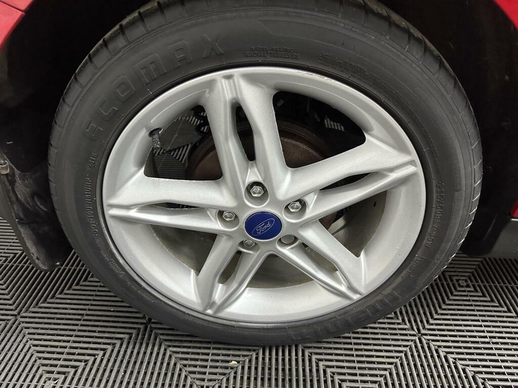 Ford Focus 1.5 Tdci Titanium Hatchback Silver #18