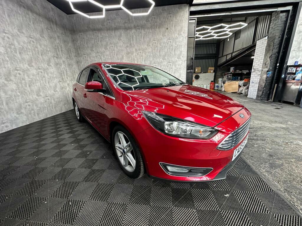 Ford Focus 1.0T Ecoboost Zetec Euro 6 S S Red #4