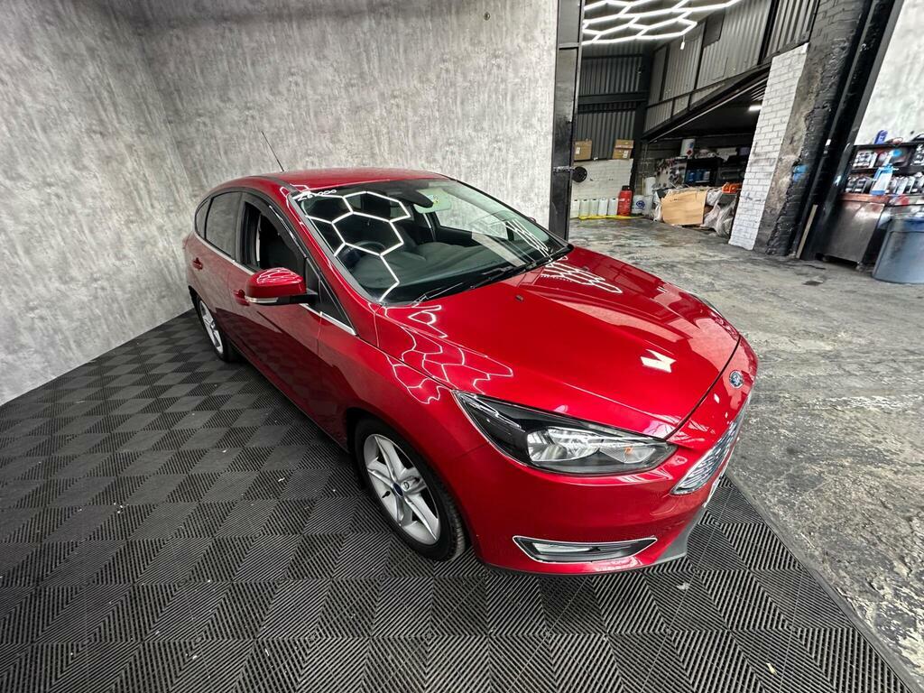 Ford Focus 1.0T Ecoboost Zetec Euro 6 S S Red #5