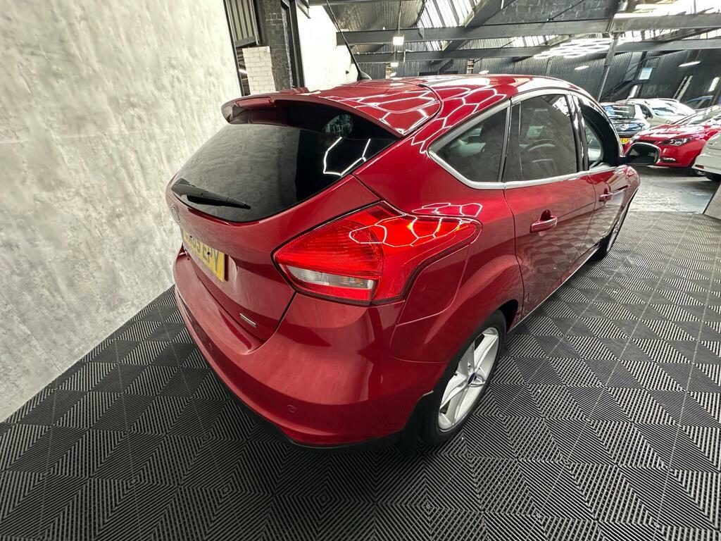 Ford Focus 1.5 Tdci Titanium Hatchback Silver #8
