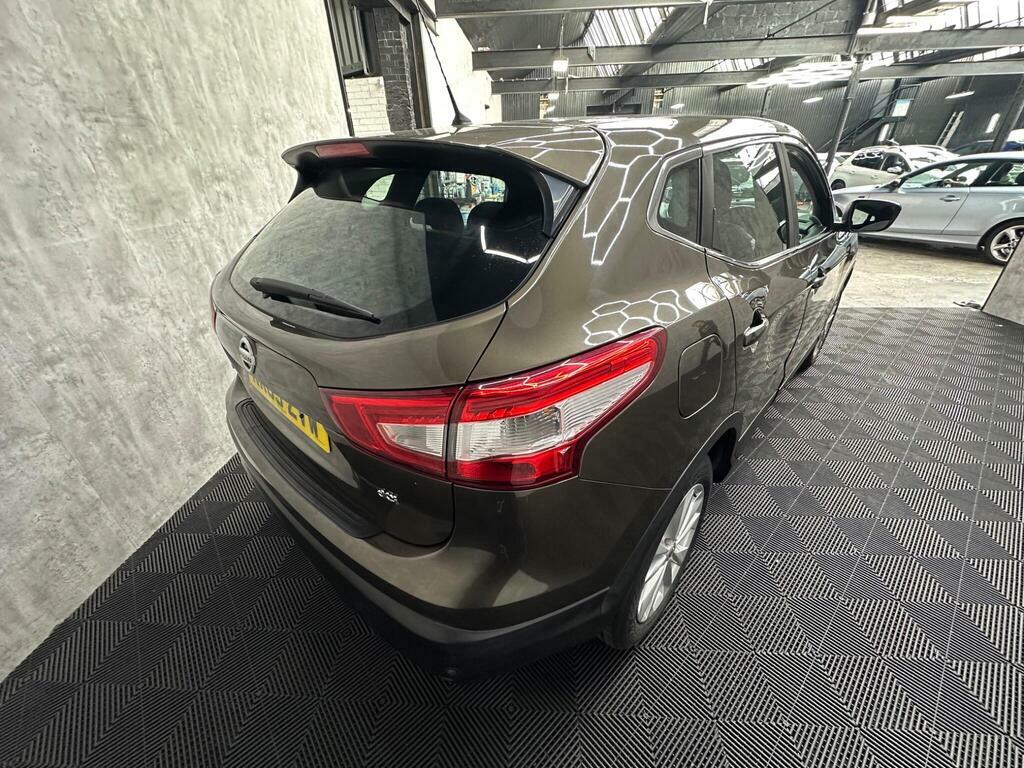 Nissan Qashqai 1.2 Tekna Black #10