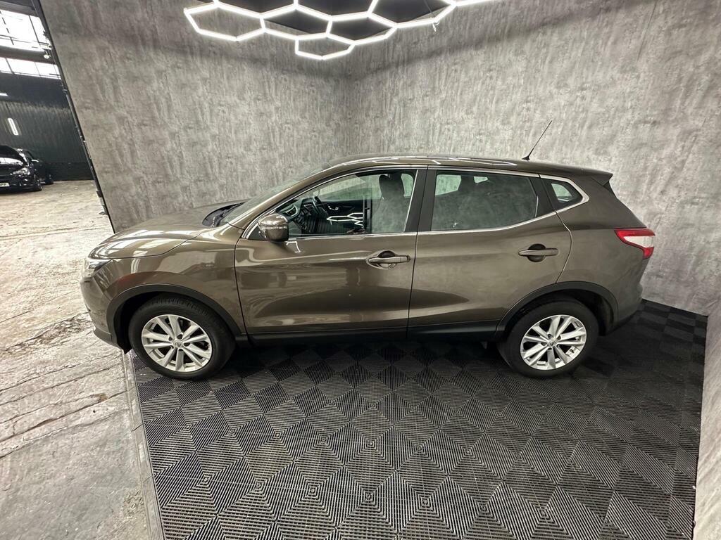 Nissan Qashqai 1.2 Tekna Black #16
