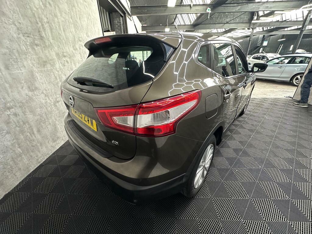 Nissan Qashqai 1.2 Tekna Black #9