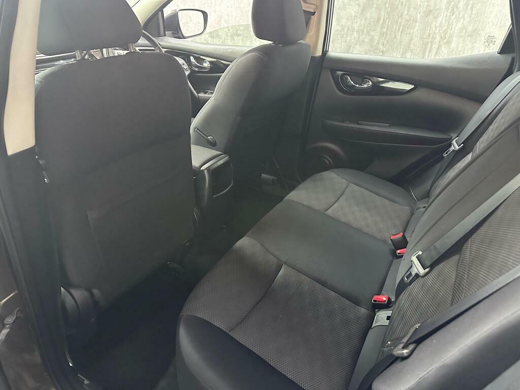 Nissan Qashqai 1.2 Tekna Black #25