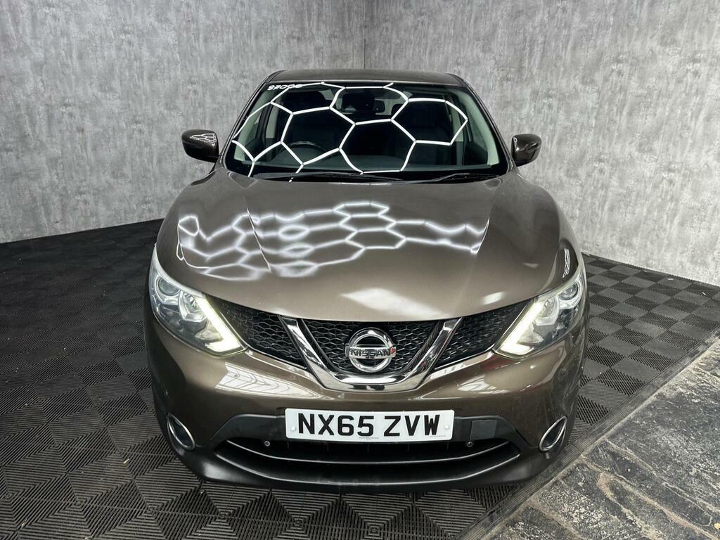 Nissan Qashqai 1.2 Tekna Black #4