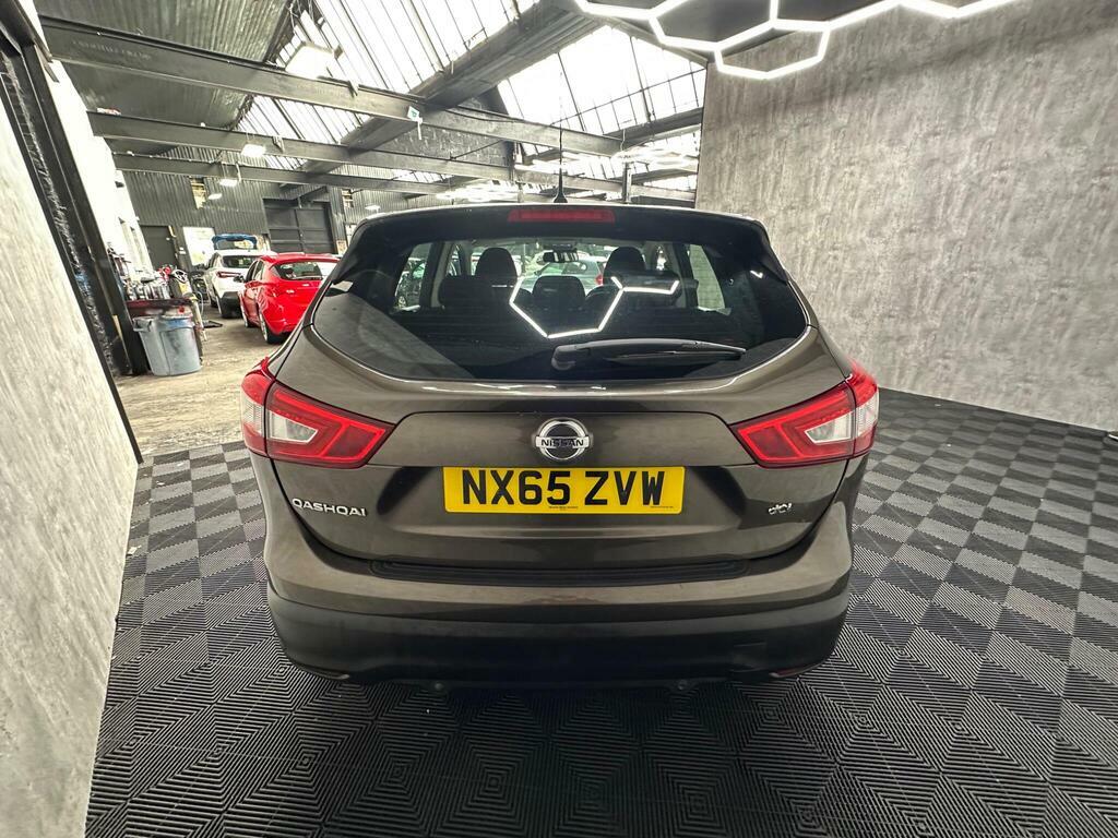 Nissan Qashqai 1.2 Tekna Black #11