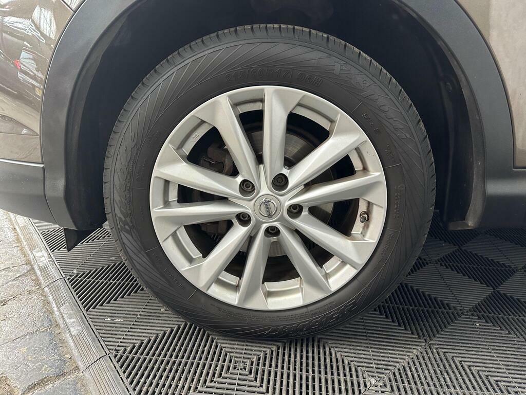 Nissan Qashqai 1.2 Tekna Black #17