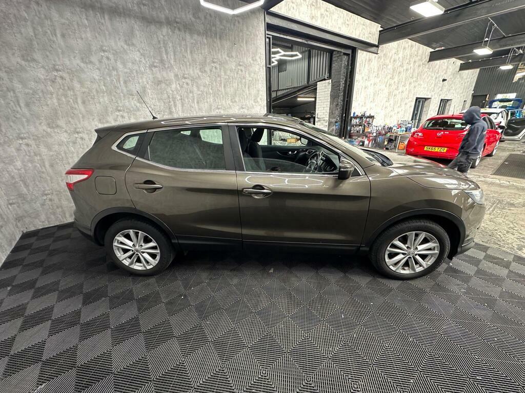 Nissan Qashqai 1.2 Tekna Black #8