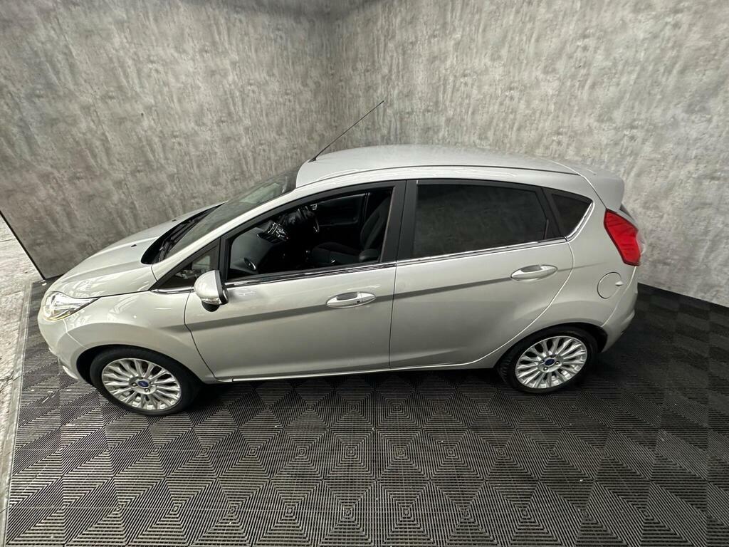 Ford Fiesta 1.6 Ecoboost St-2 Orange #16