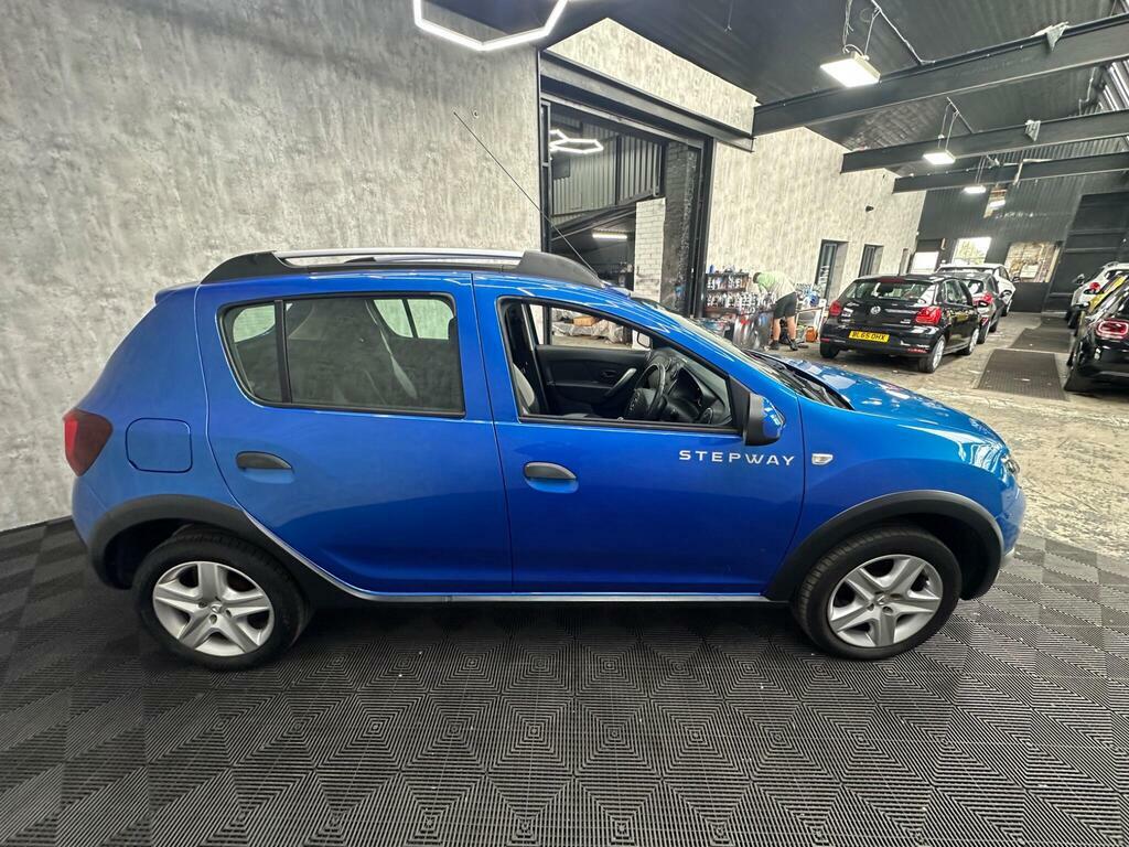 Dacia Sandero Stepway Stepway 1.5 Dci Laureate Euro 6 Ss Black #8