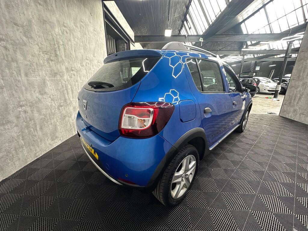 Dacia Sandero Stepway Stepway 1.5 Dci Laureate Euro 6 Ss Black #9