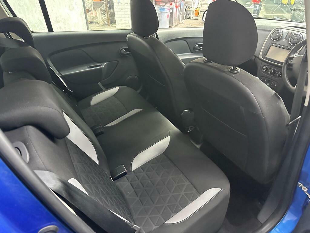 Dacia Sandero Stepway Stepway 1.5 Dci Laureate Euro 6 Ss Black #23