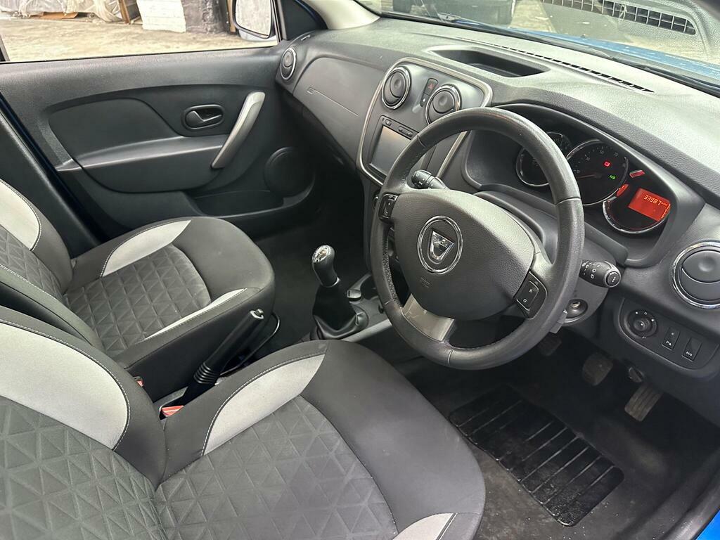 Dacia Sandero Stepway Stepway 1.5 Dci Laureate Euro 6 Ss Black #20