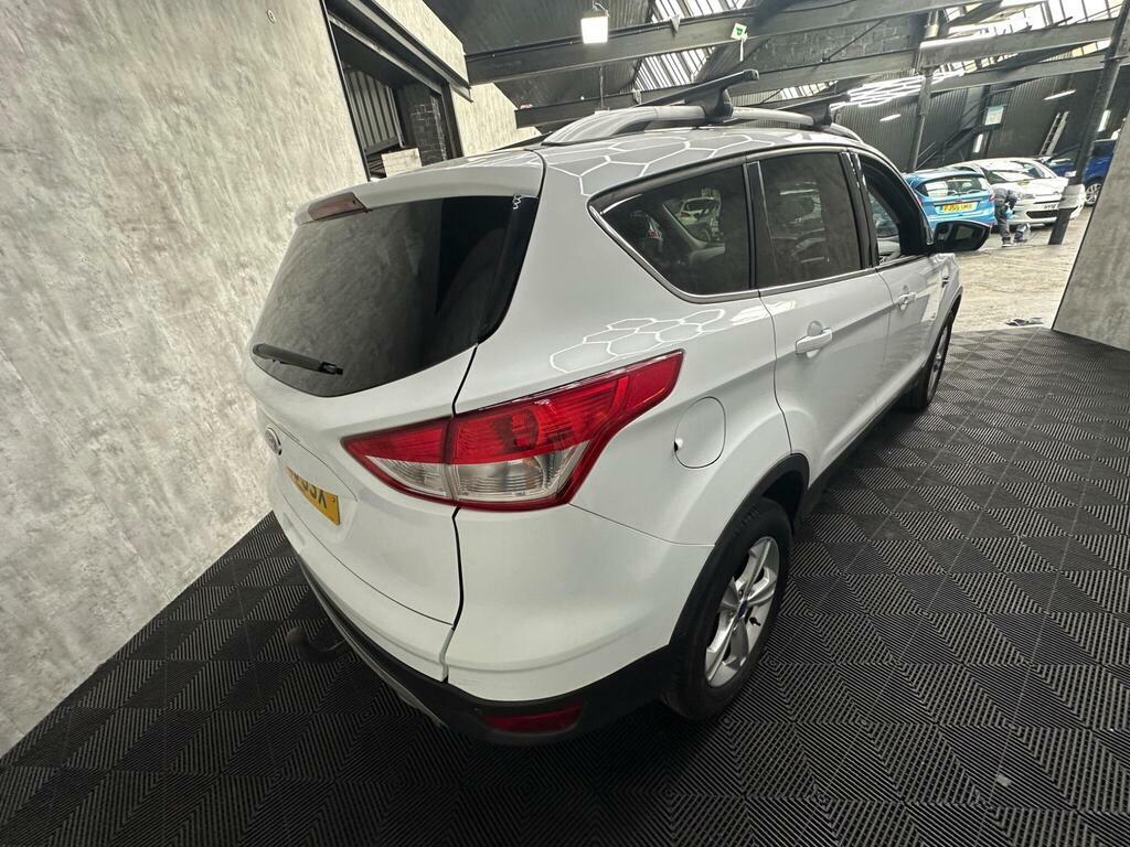 Ford Kuga 2.0 Tdci Titanium Awd Euro 6 Ss Black #10