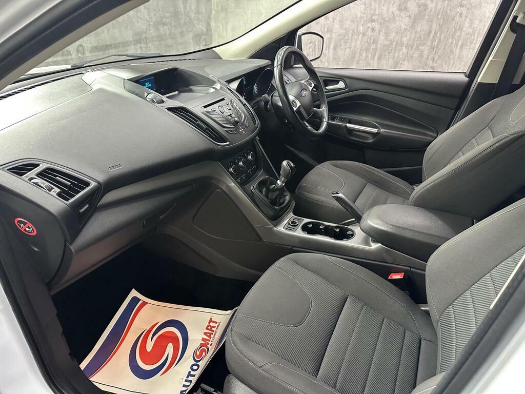 Ford Kuga 2.0 Tdci Titanium Awd Euro 6 Ss Black #23