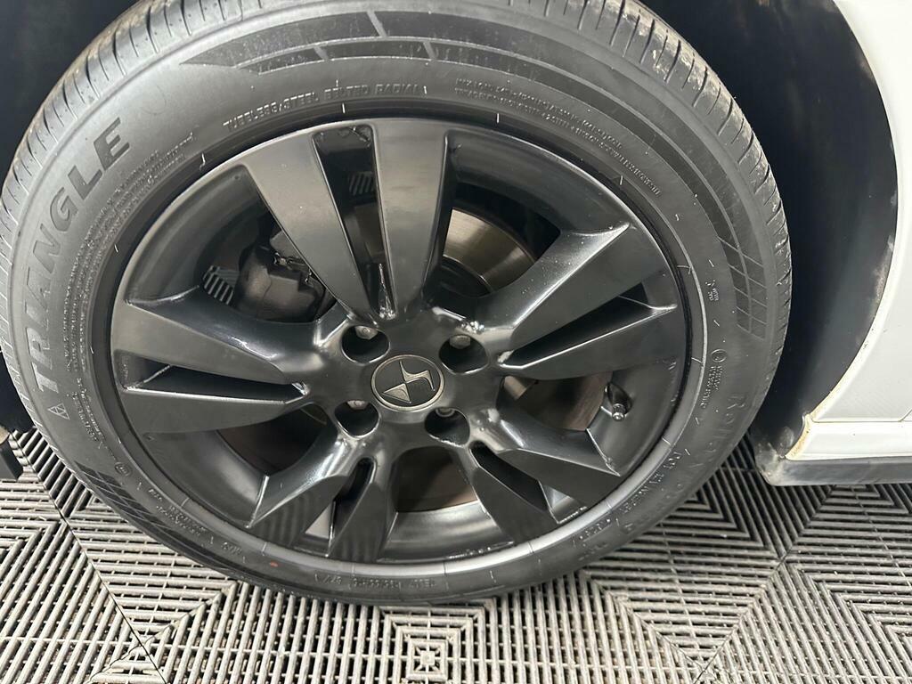 DS DS 3 3 1.6 Bluehdi Prestige Hatchback Manua Black #17