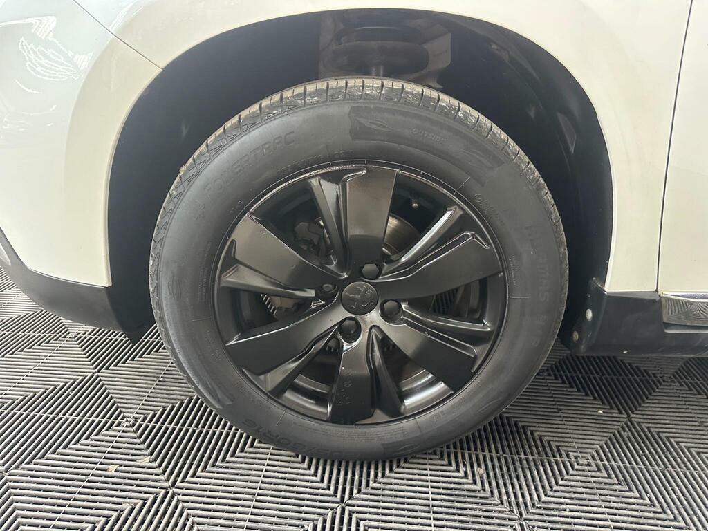 Peugeot 2008 2008 Allure E-hdi White #17