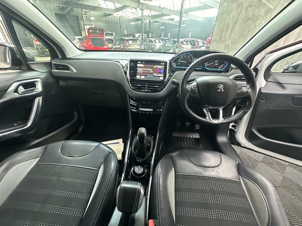 Peugeot 2008 2008 Allure E-hdi White #22