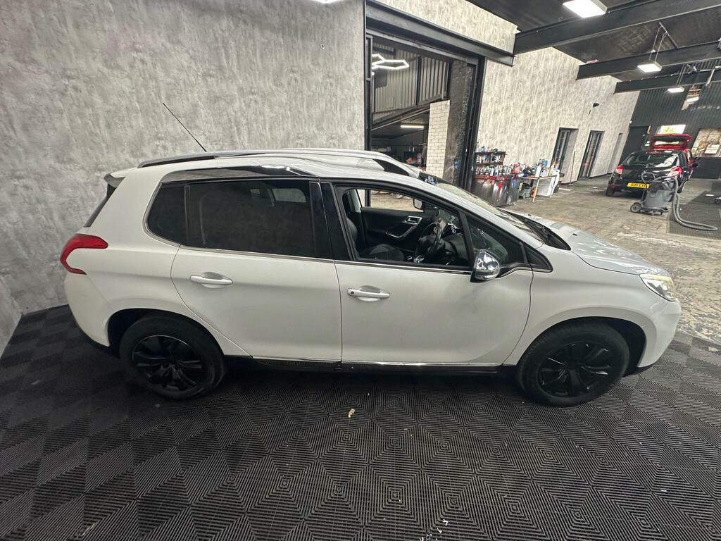 Peugeot 2008 2008 Allure E-hdi White #8