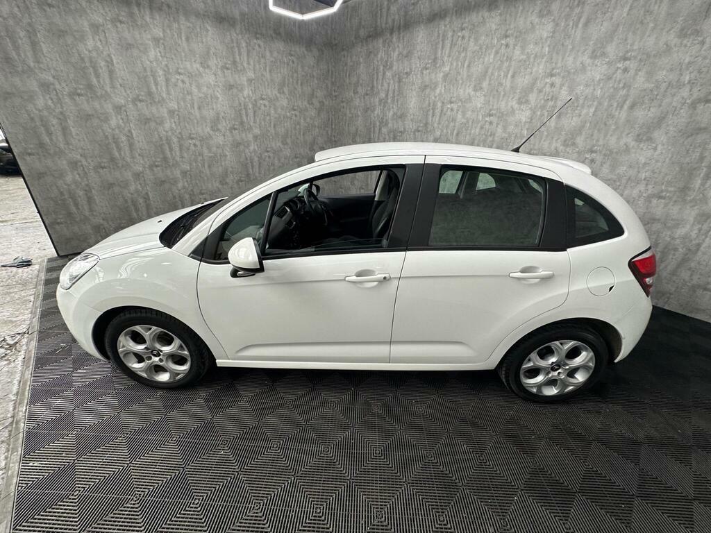 Citroen C3 C3 Picasso Platinum Blue Hdi White #16
