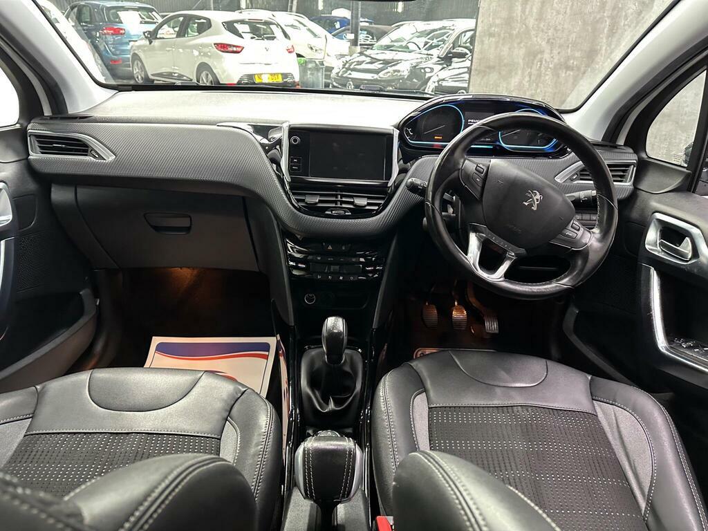 Peugeot 2008 1.4 Hdi Active Red #23