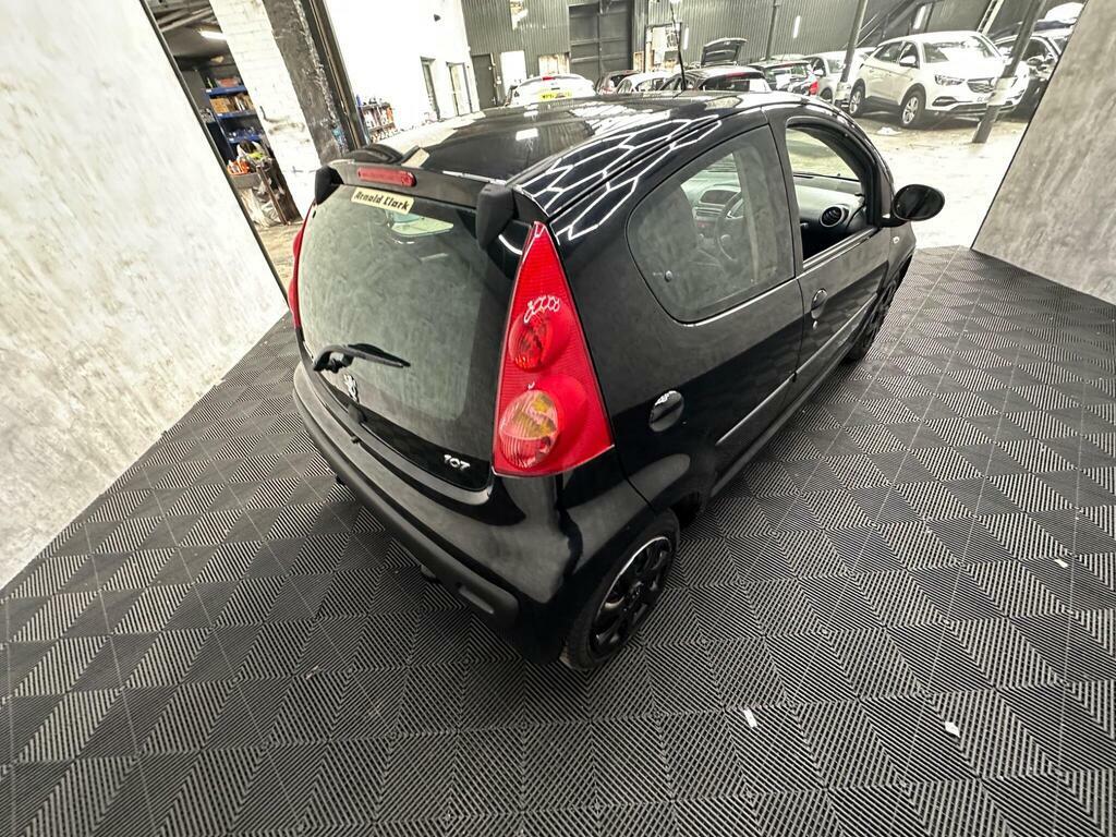 Peugeot 107 Hatchback Blue #10