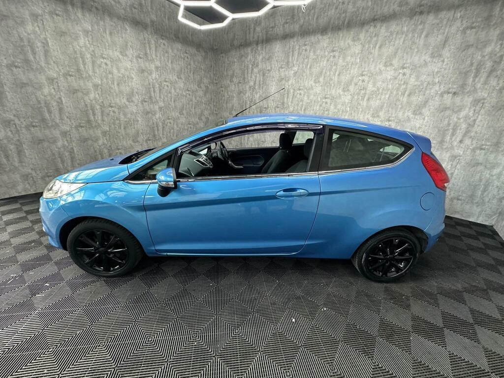 Ford Fiesta Hatchback 1.4 Tdci Zetec 200959 Silver #15