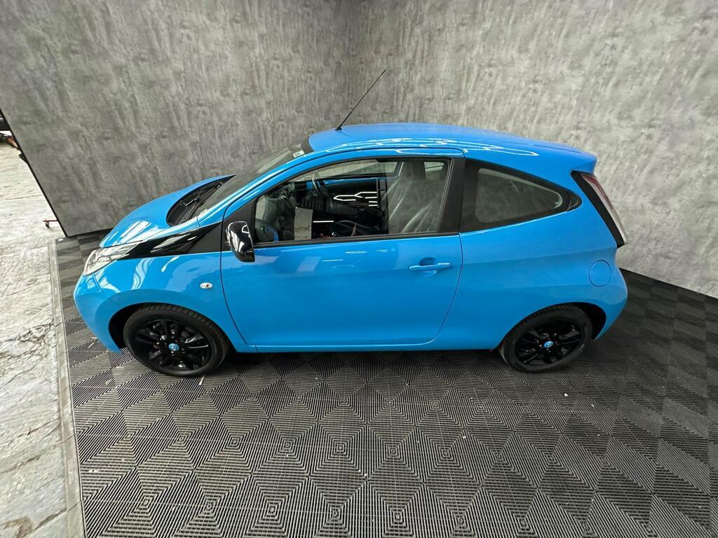 Toyota Aygo 1.0 Vvt-i X-pression White #16