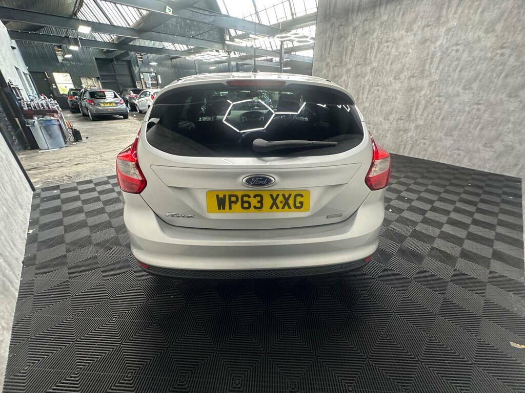 Ford Focus 1.0T Ecoboost Zetec Hatchback Eu Blue #11