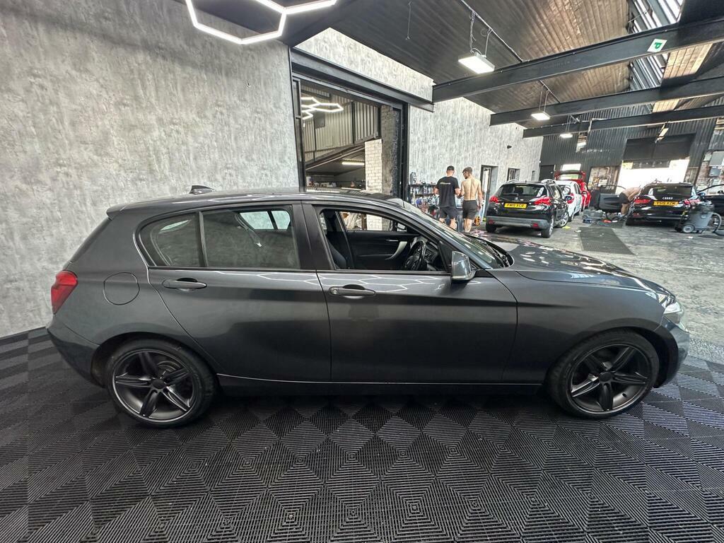 BMW 1 Series 2.0L 123D M Sport 202 Bhp Black #7