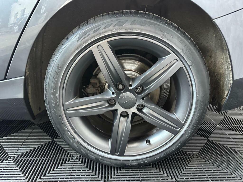 BMW 1 Series 2.0L 123D M Sport 202 Bhp Black #18