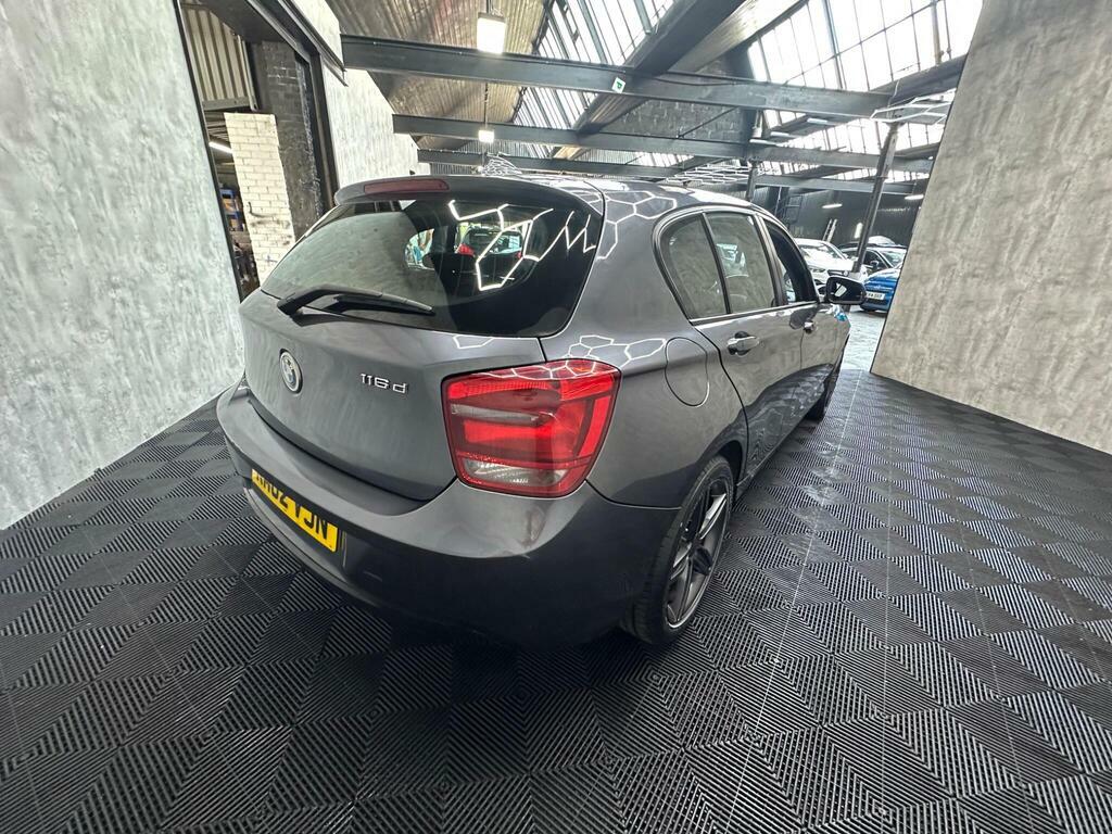 BMW 1 Series 2.0L 123D M Sport 202 Bhp Black #9