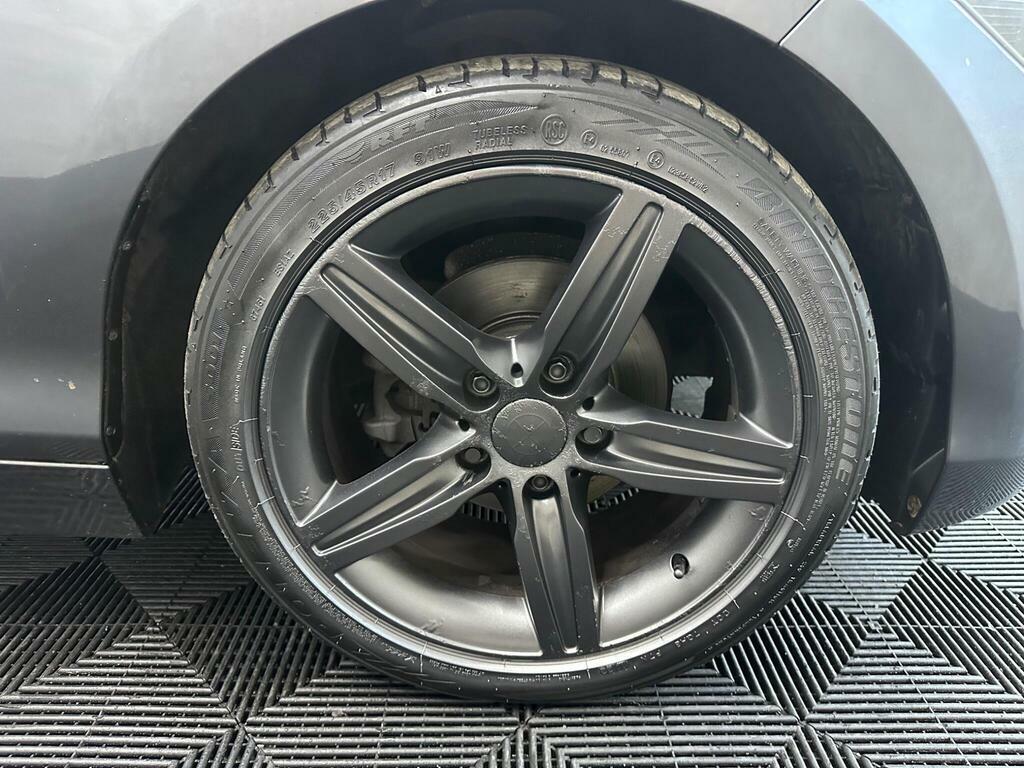BMW 1 Series 2.0L 123D M Sport 202 Bhp Black #20