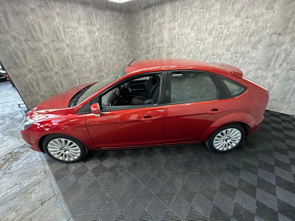 Ford Focus 1.6 Zetec Black #16
