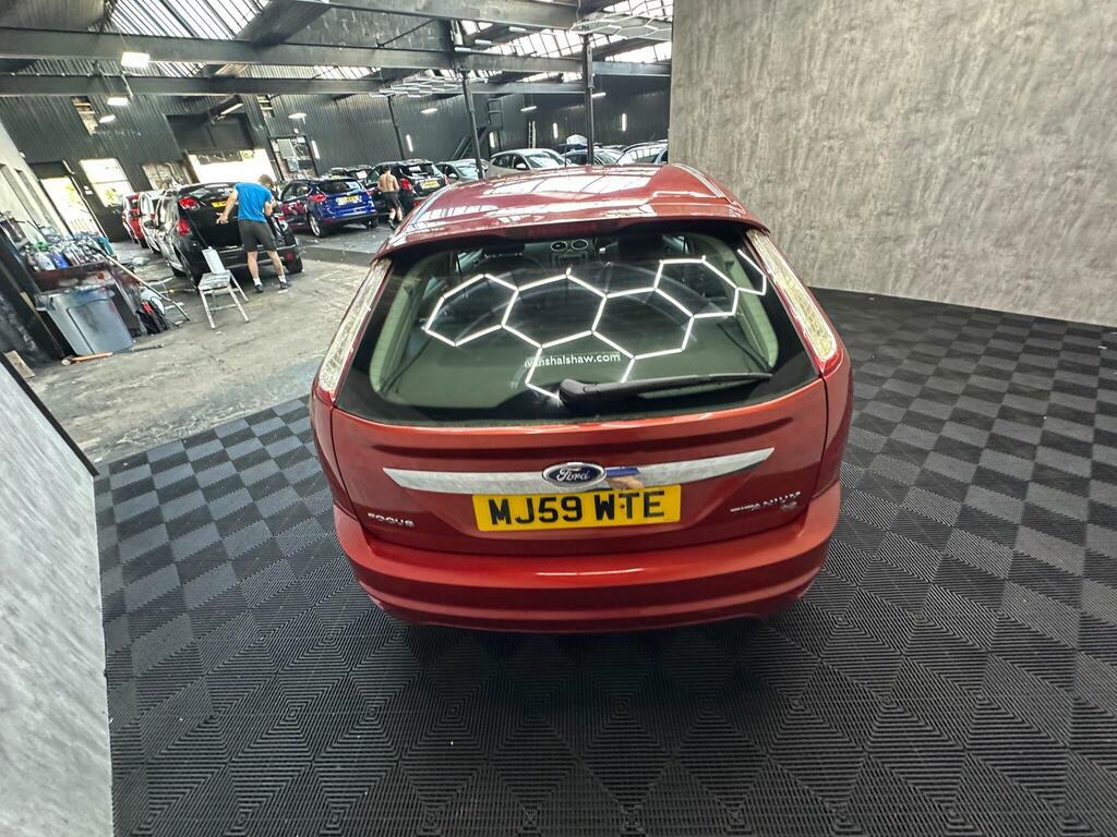 Ford Focus 1.6 Zetec Black #12