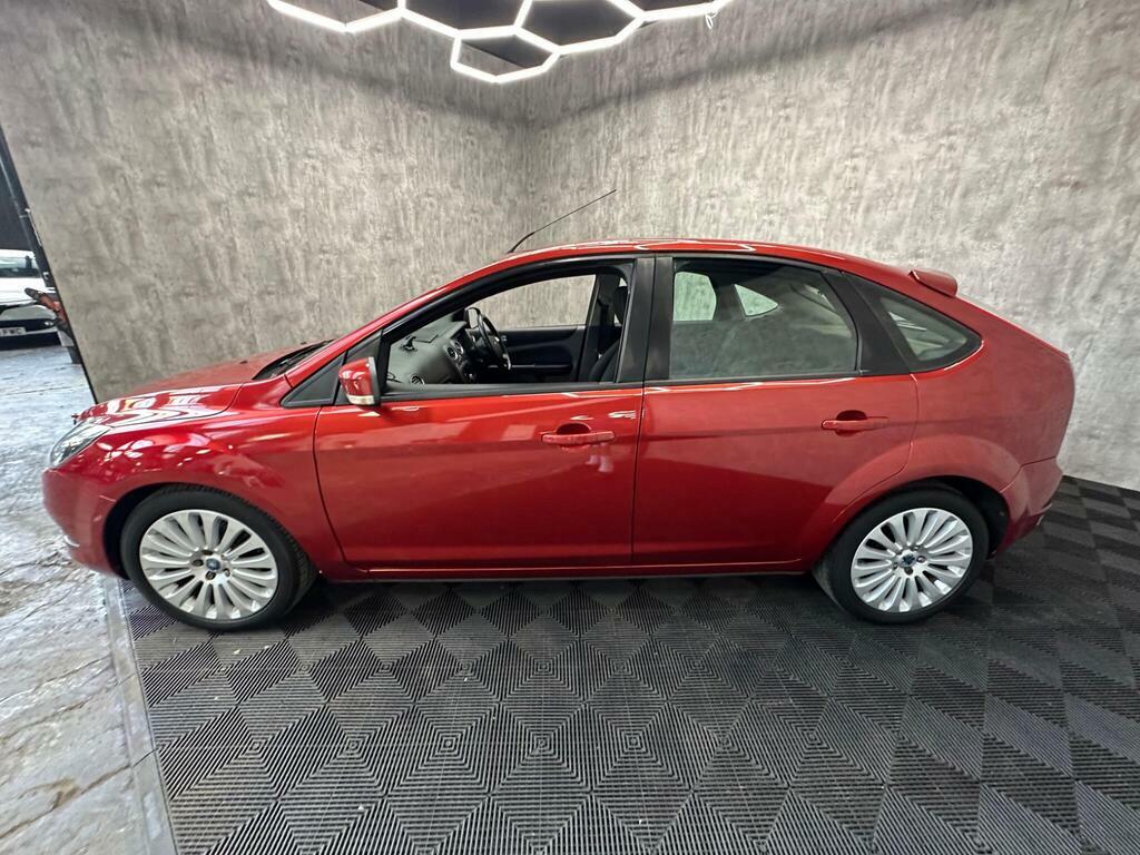 Ford Focus 1.6 Zetec Black #15