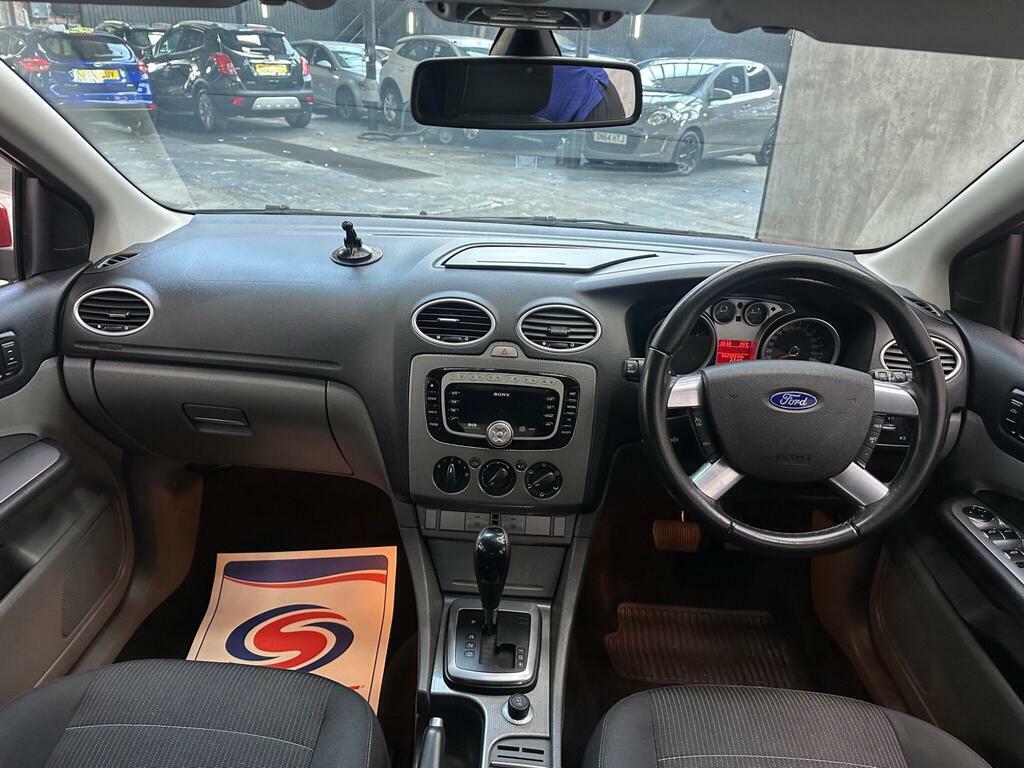 Ford Focus 1.6 Zetec Black #23