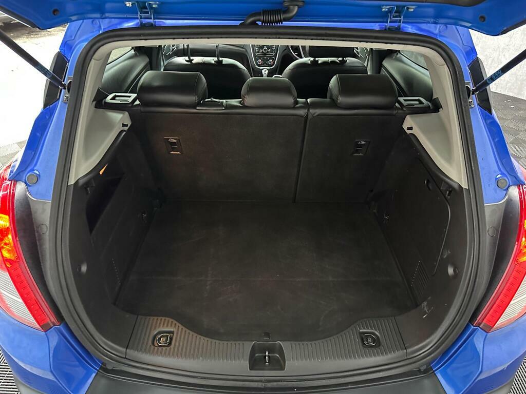 Vauxhall Mokka Exclusiv White #26
