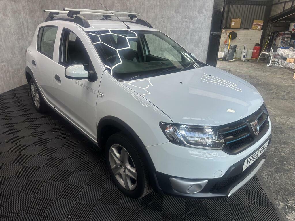Dacia Sandero Stepway 1.5 Dci Laureate Euro 6 S S White #6