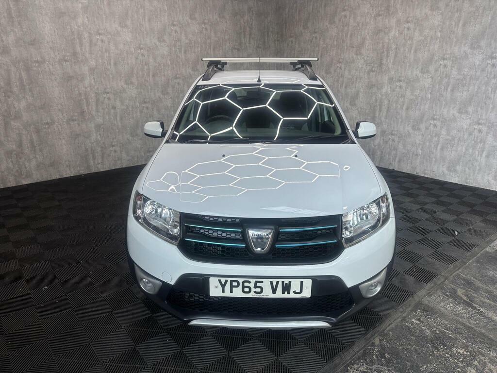 Dacia Sandero Stepway 1.5 Dci Laureate Euro 6 S S White #4