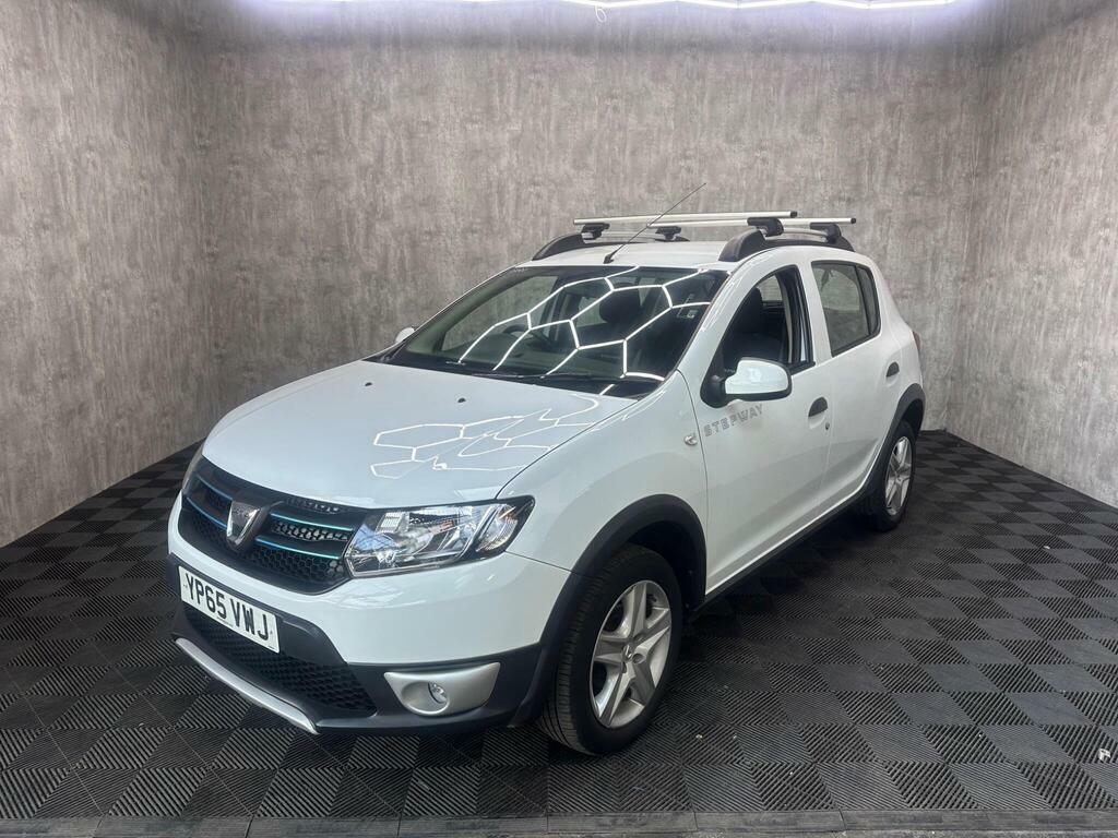 Dacia Sandero Stepway 1.5 Dci Laureate Euro 6 S S White