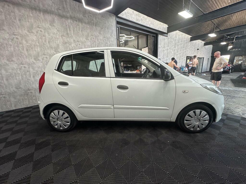 Hyundai I10 1.2 Comfort Red #7