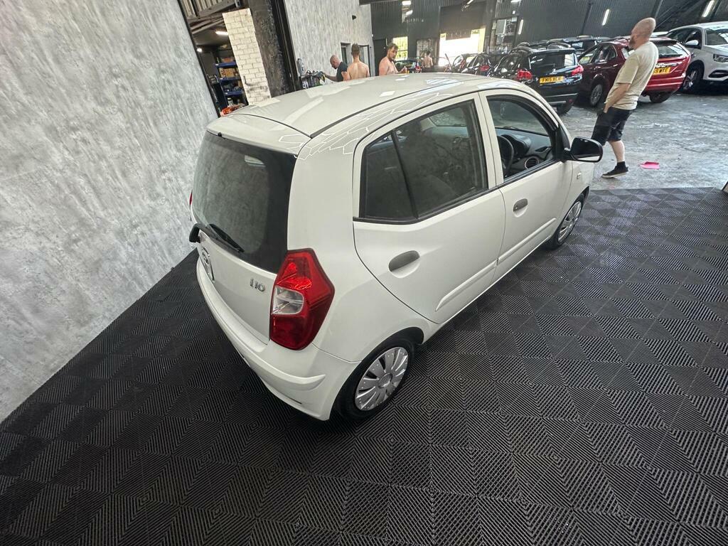 Hyundai I10 1.2 Comfort Red #10