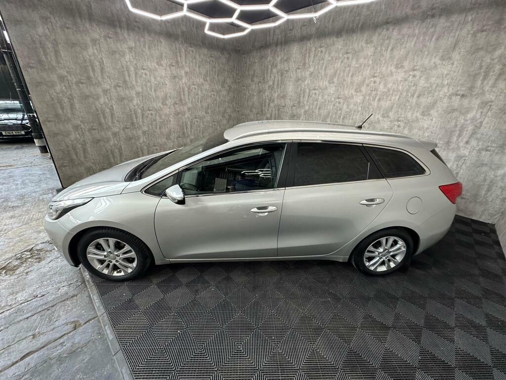 Kia Ceed 1.6000000000000001L 134 Bhp Silver #17