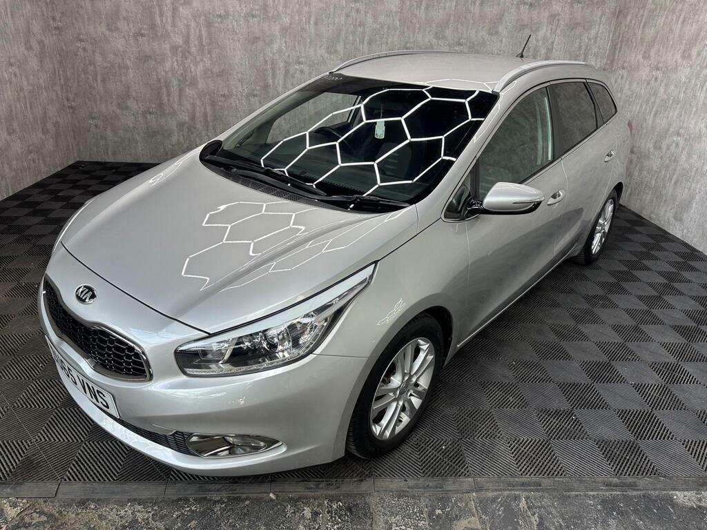 Kia Ceed 1.6 Crdi Ecodynamics 2 Sportswagon Euro 5 S S Silver #2
