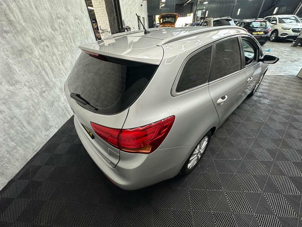 Kia Ceed 1.6000000000000001L 134 Bhp Silver #10