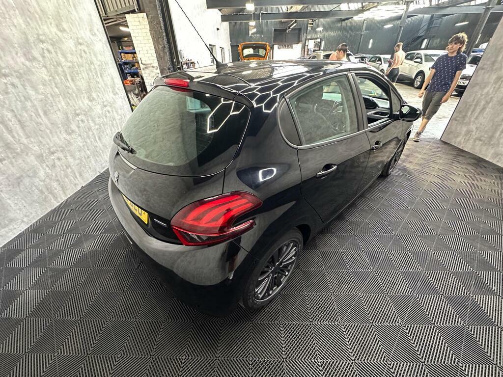 Peugeot 208 1.2 Puretech Ss Allure 110 Bhp Orange #10